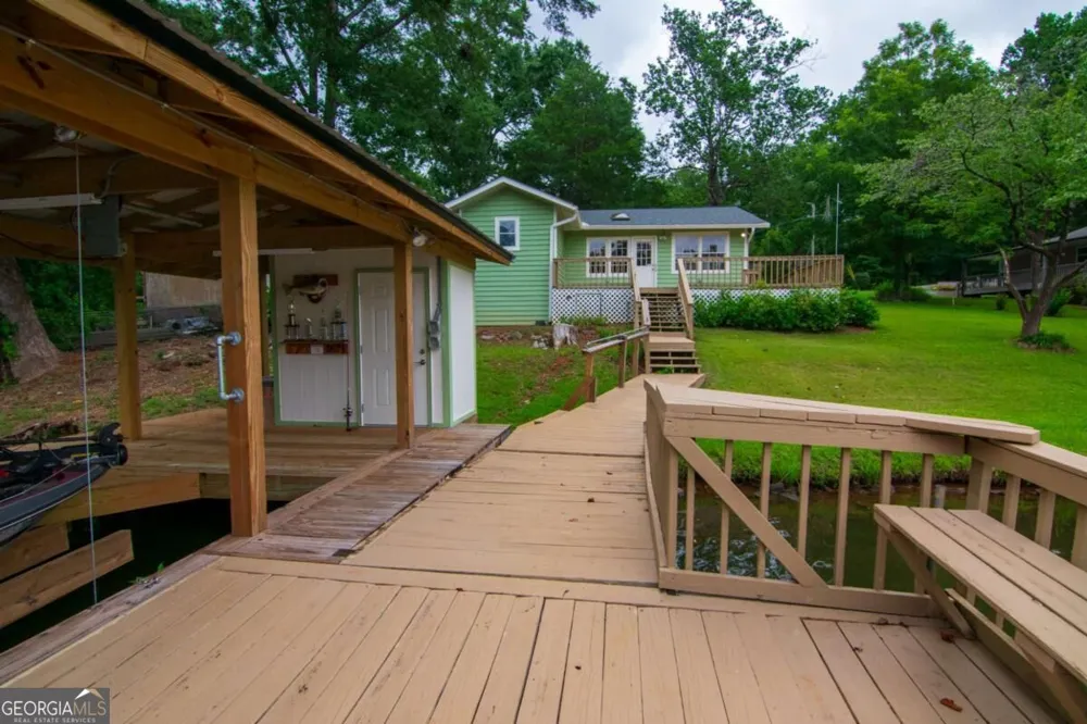 1671 West Pine Lake DR West Point, GA 31833