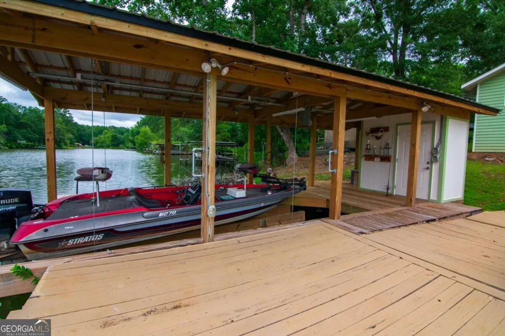 1671 West Pine Lake DR West Point, GA 31833
