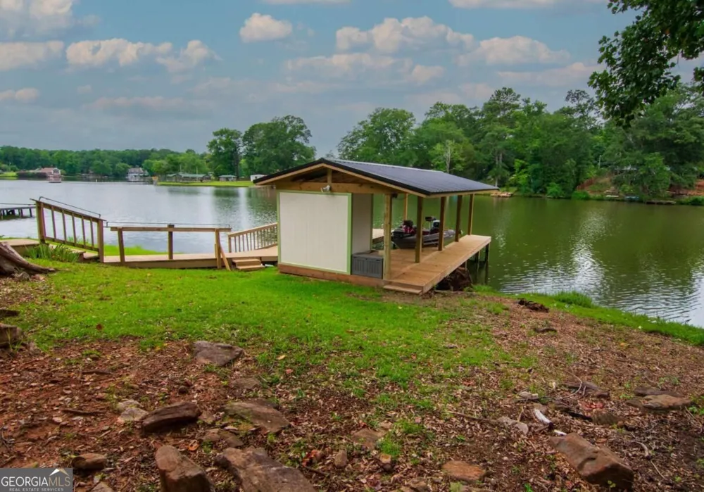 1671 West Pine Lake DR West Point, GA 31833