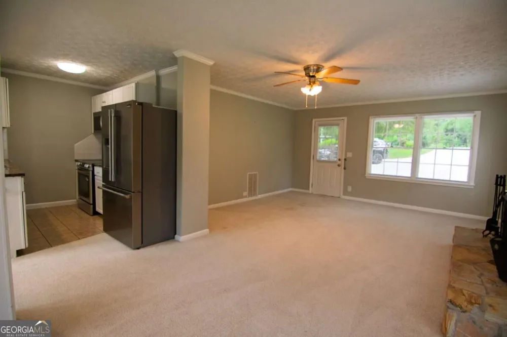 1671 West Pine Lake DR West Point, GA 31833