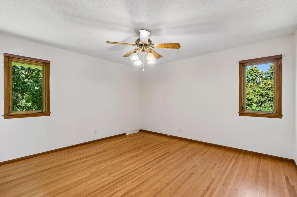 14211 Lennell Drive Minnetonka, MN 55345