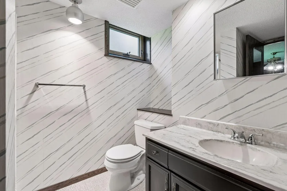 14211 Lennell Drive Minnetonka, MN 55345