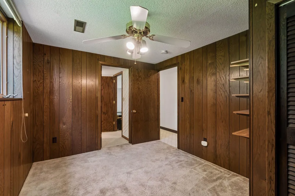14211 Lennell Drive Minnetonka, MN 55345