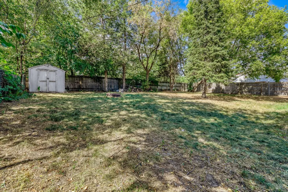 5850 2 1/2 STREET NE Fridley, MN 55432
