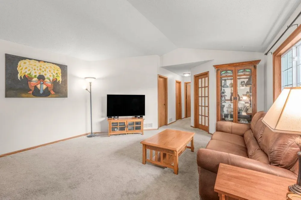 4040 Maureen Drive NE #203 Columbia Heights, MN 55421
