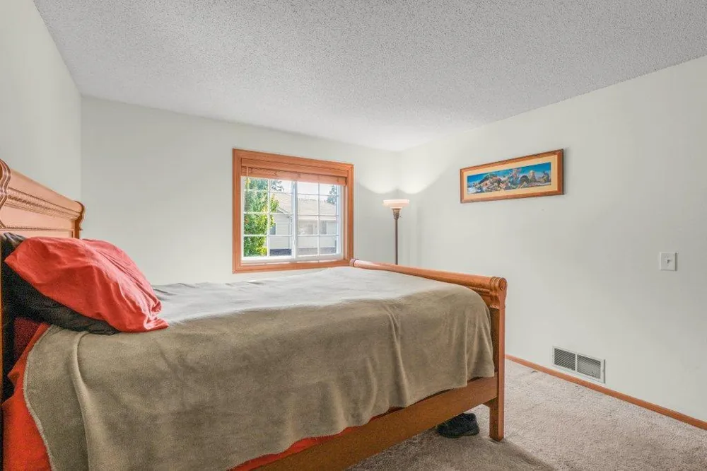 4040 Maureen Drive NE #203 Columbia Heights, MN 55421