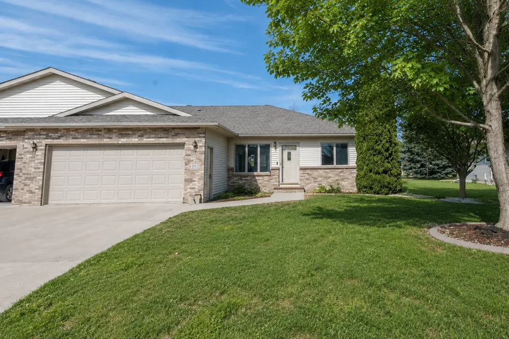 1002 9th Avenue SE Barnesville, MN 56514