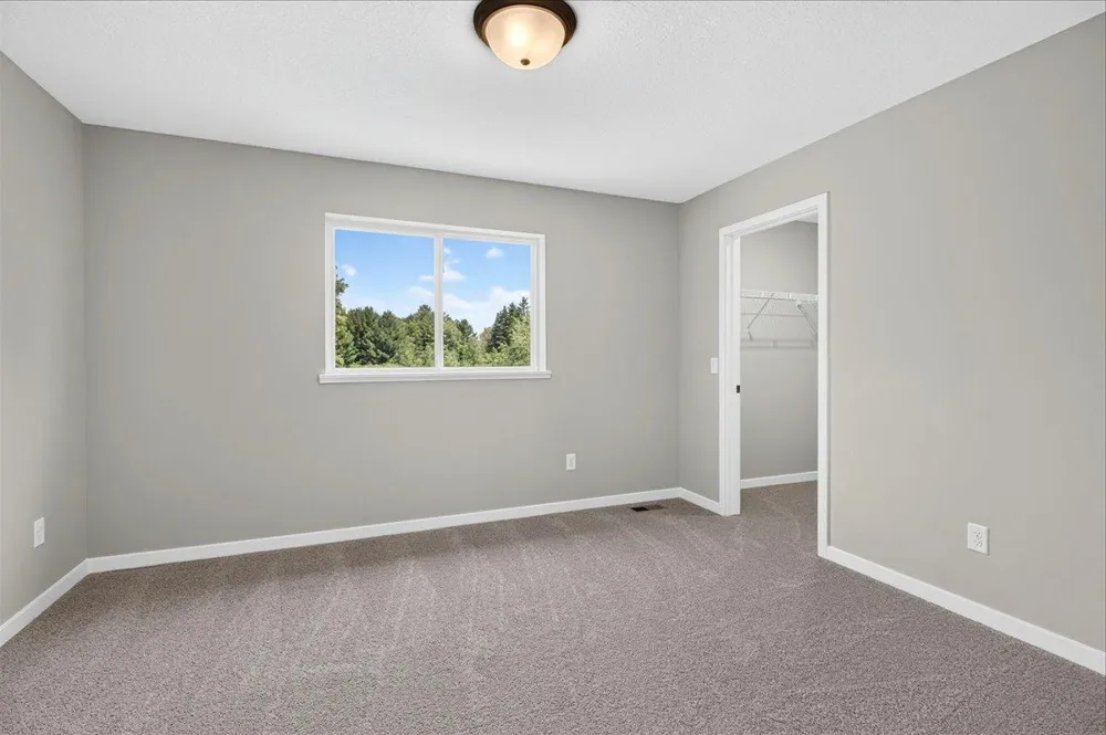 37559 Greenway Avenue North Branch, MN 55056