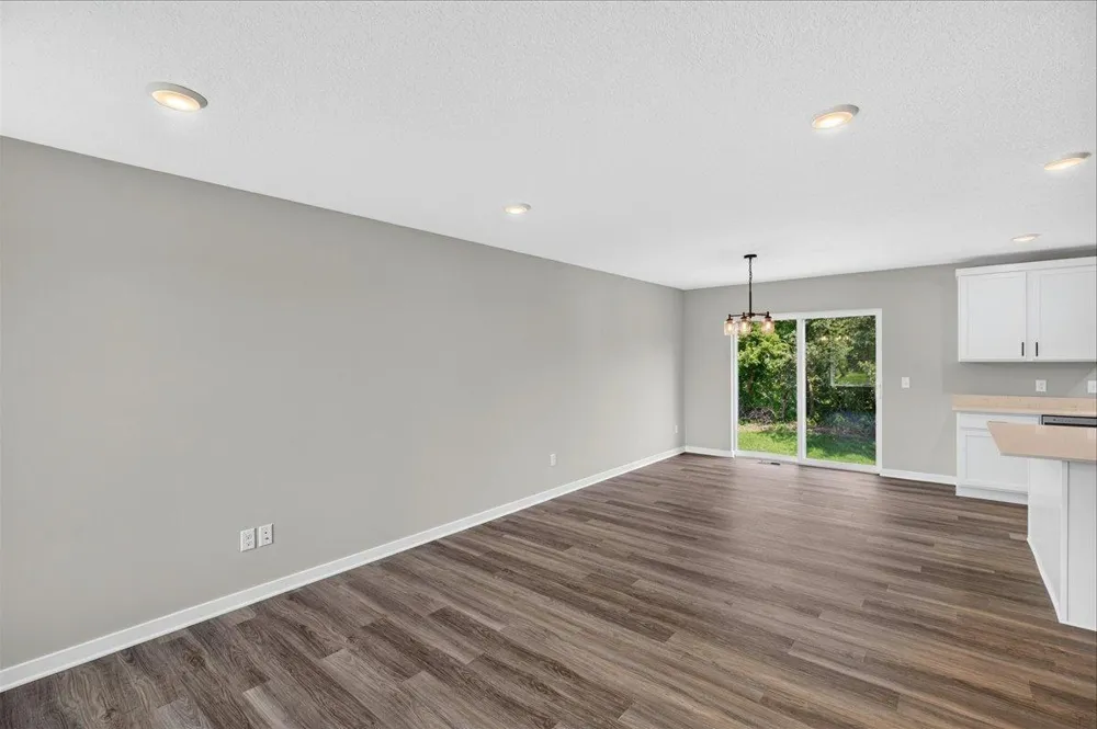 37559 Greenway Avenue North Branch, MN 55056