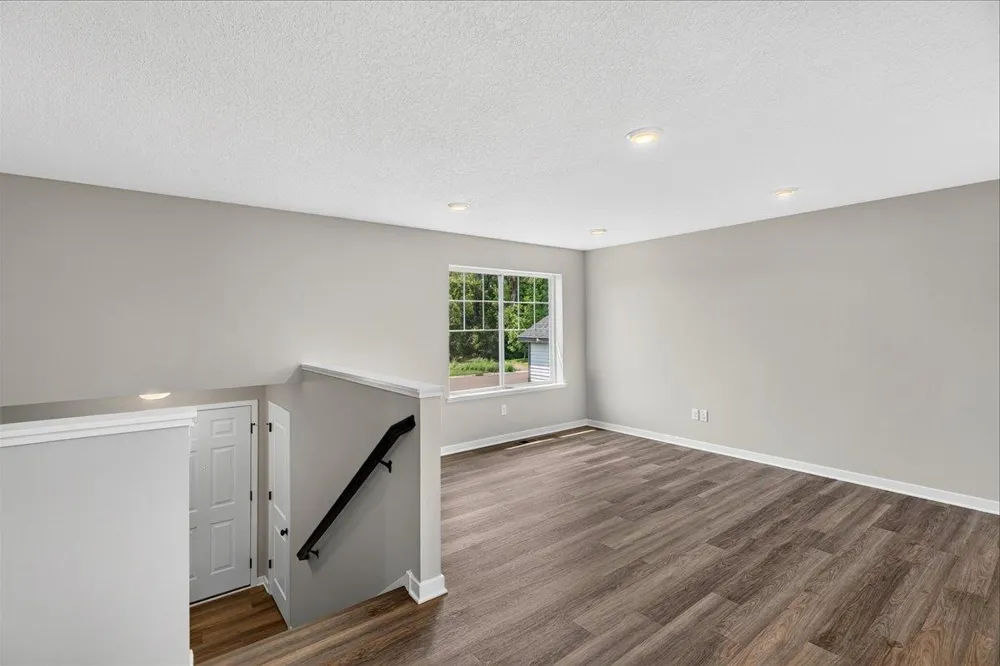 37559 Greenway Avenue North Branch, MN 55056
