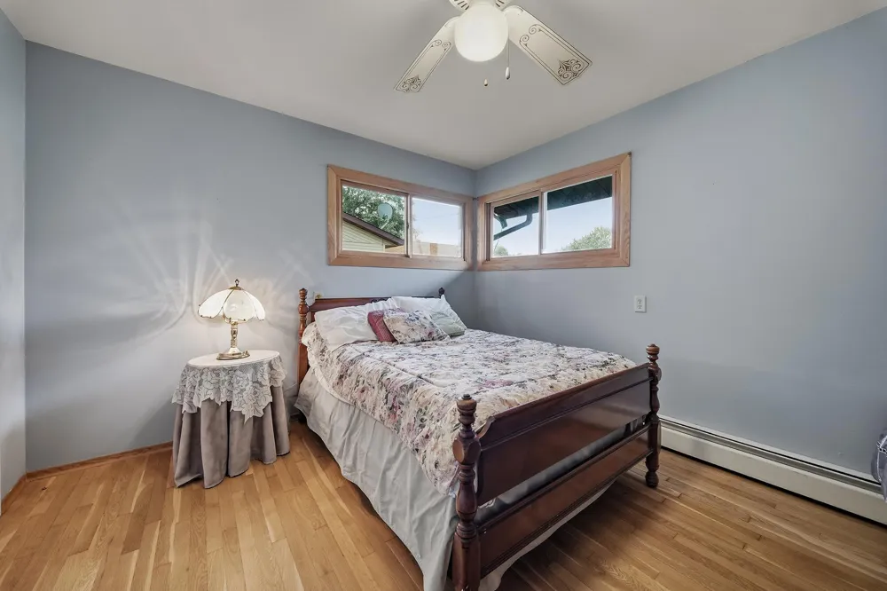 812 Magnor Lake Lane Clayton, WI 54004