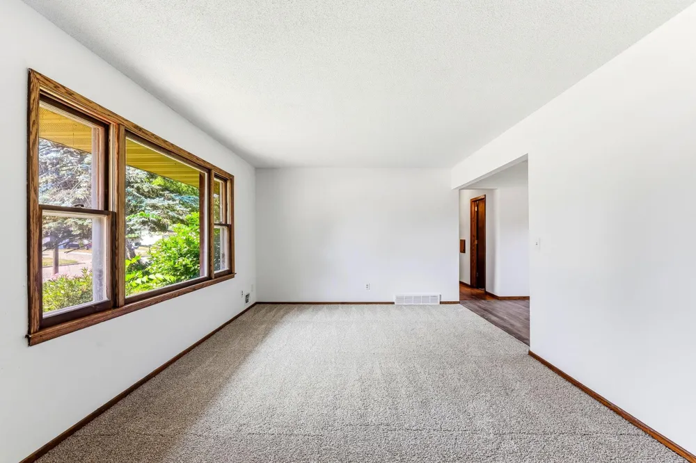 1334 21st Street W Hastings, MN 55033