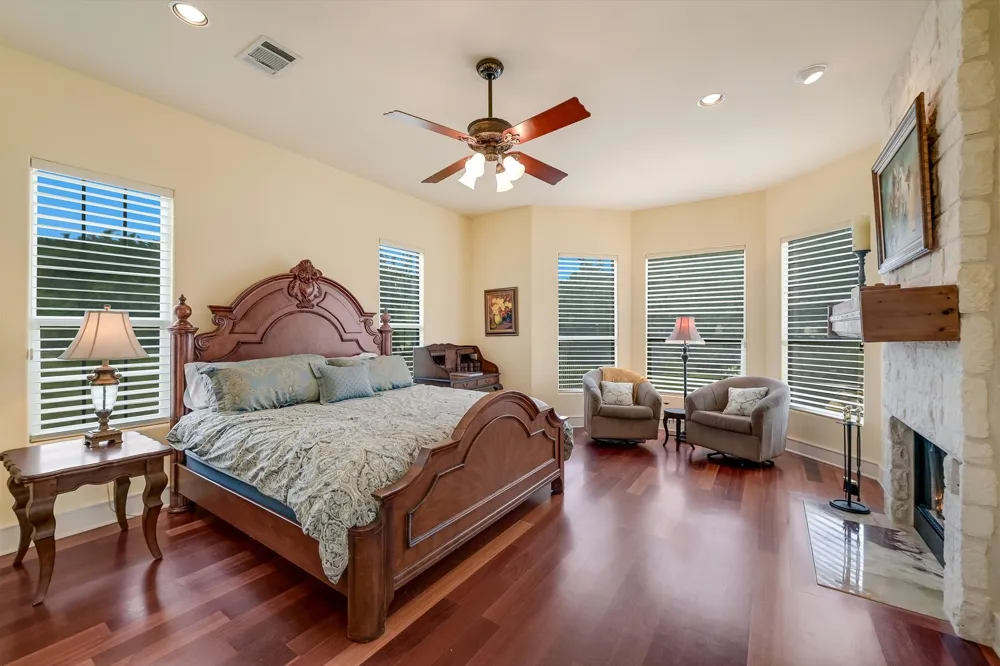 1001 Wesley Ridge Drive Spicewood, TX 78669