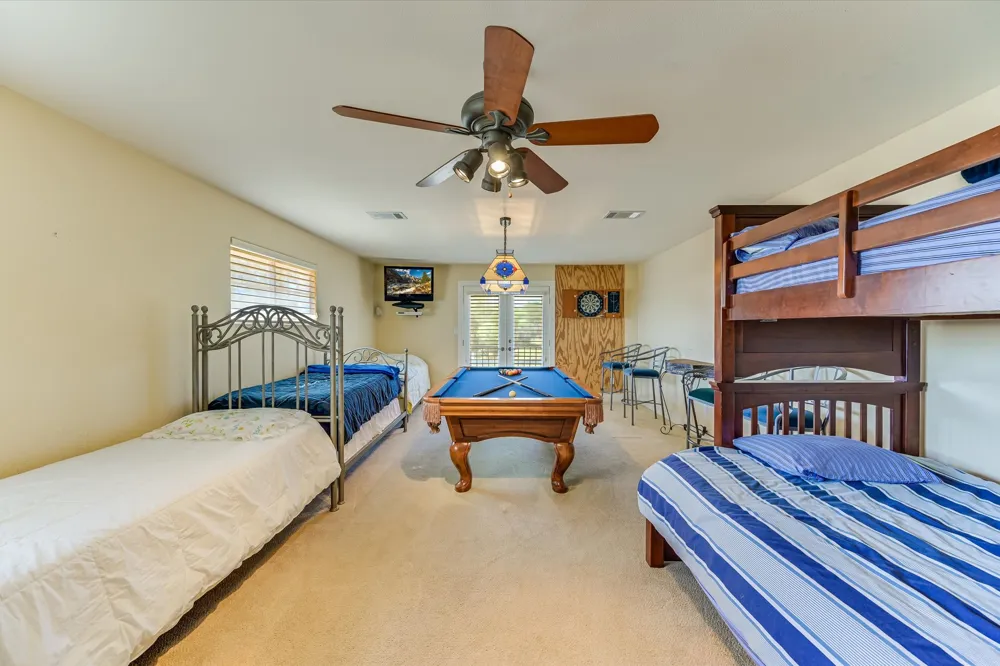 1001 Wesley Ridge Drive Spicewood, TX 78669