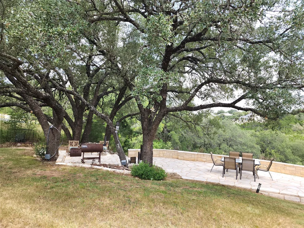 1001 Wesley Ridge Drive Spicewood, TX 78669