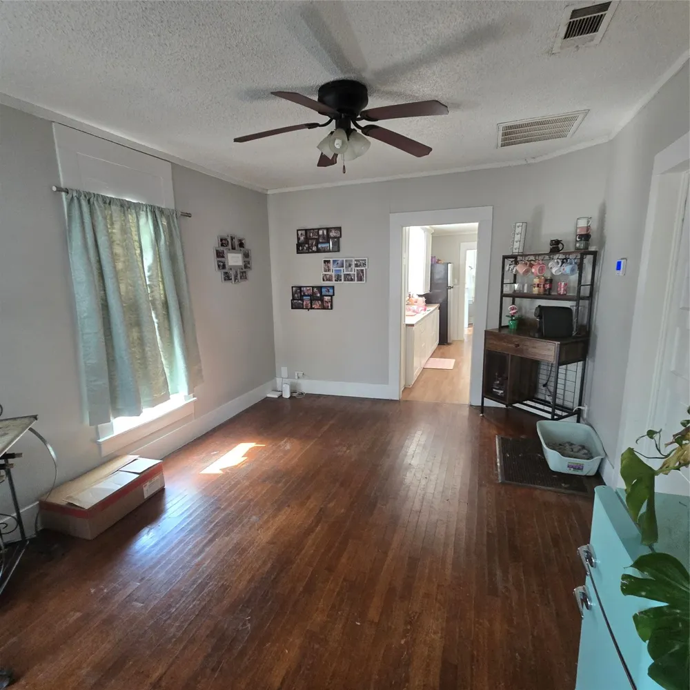 1031 W Morgan Street Denison, TX 75020