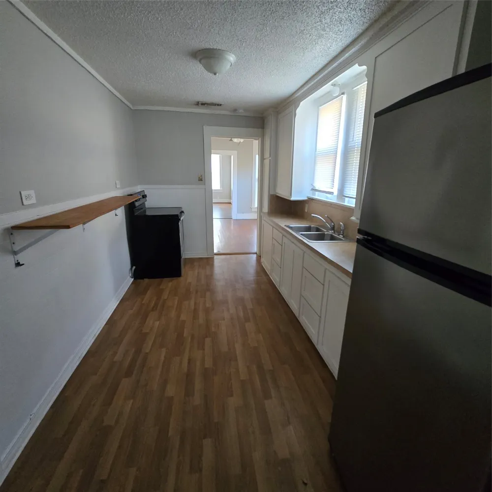 1031 W Morgan Street Denison, TX 75020