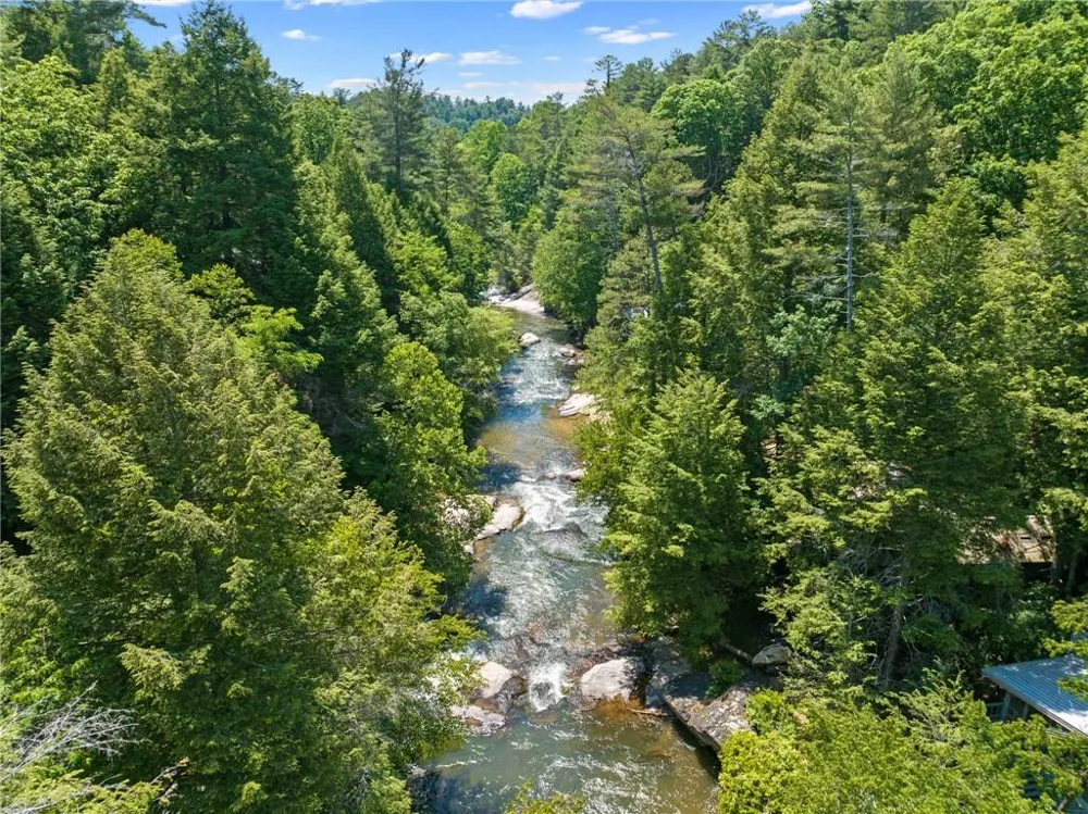 196 Whitewater Path East Ellijay, GA 30536