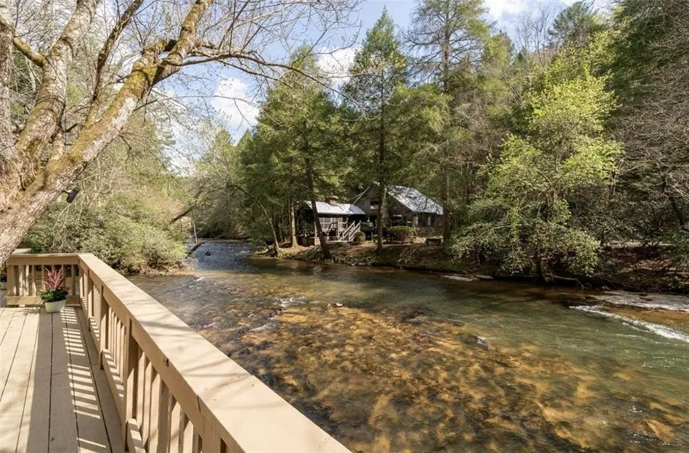 196 Whitewater Path East Ellijay, GA 30536