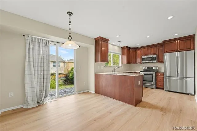 9771 Moss Rose Circle Highlands Ranch, CO 80129