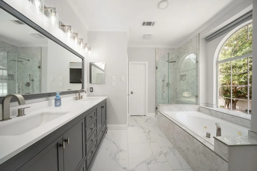 17511 Tall Maple Court Houston, TX 77095