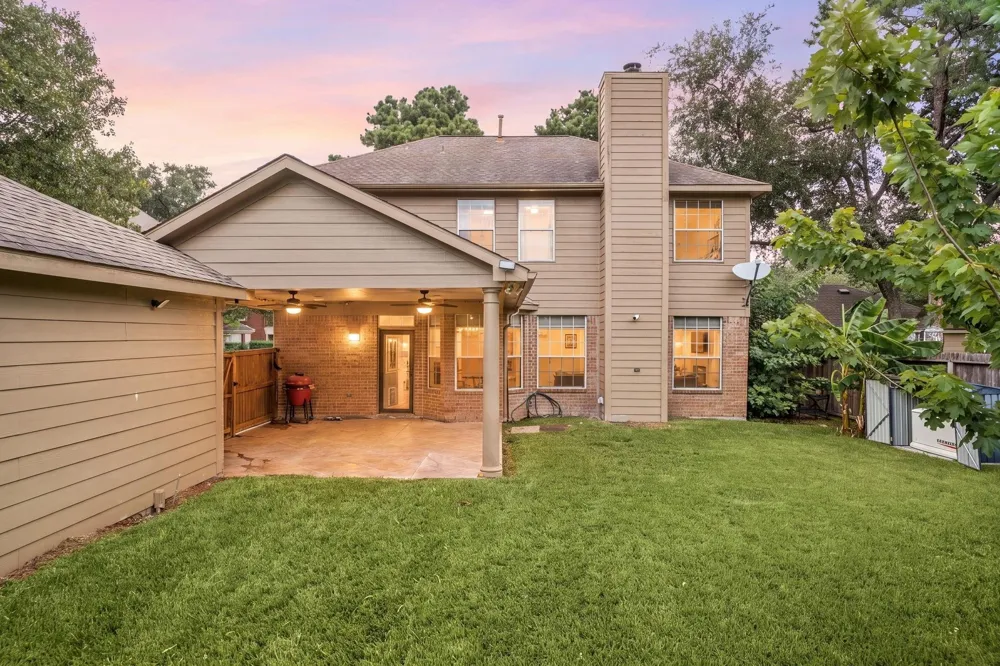 17511 Tall Maple Court Houston, TX 77095