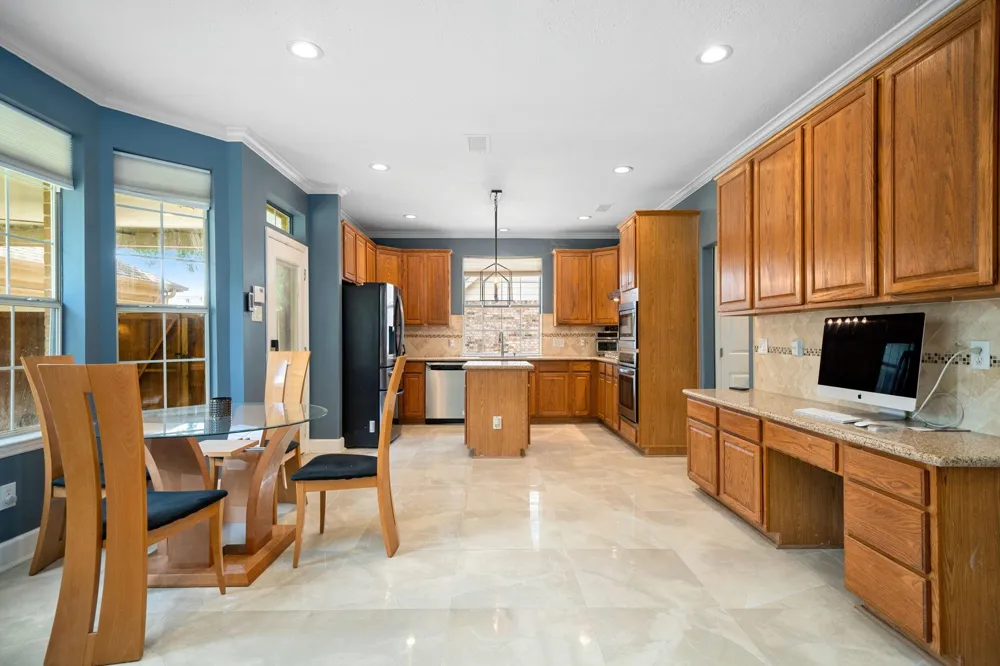 17511 Tall Maple Court Houston, TX 77095