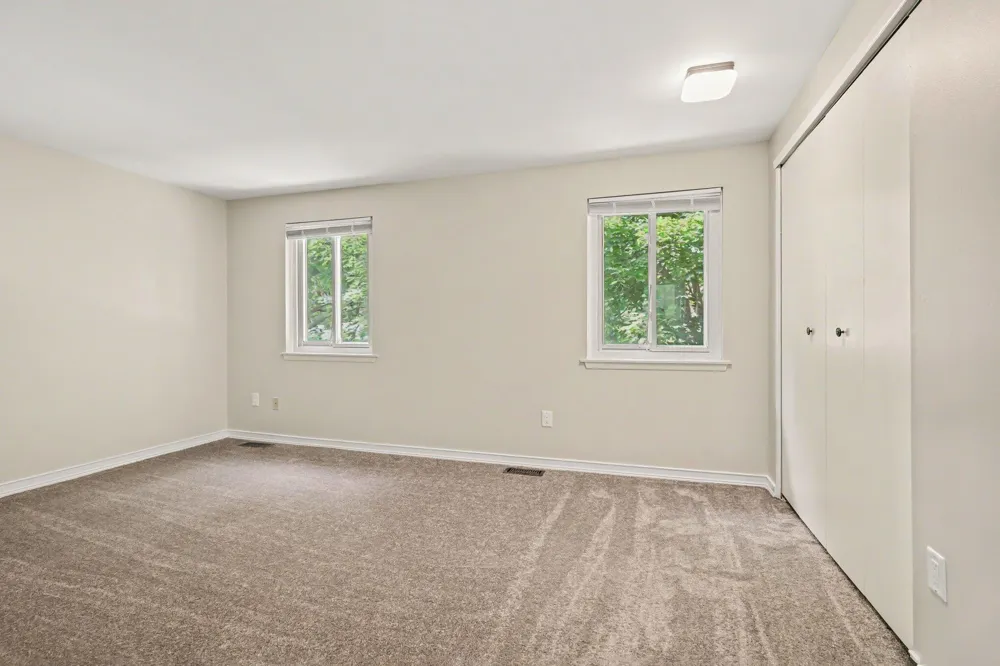 227 Sheffield Drive Saline, MI 48176