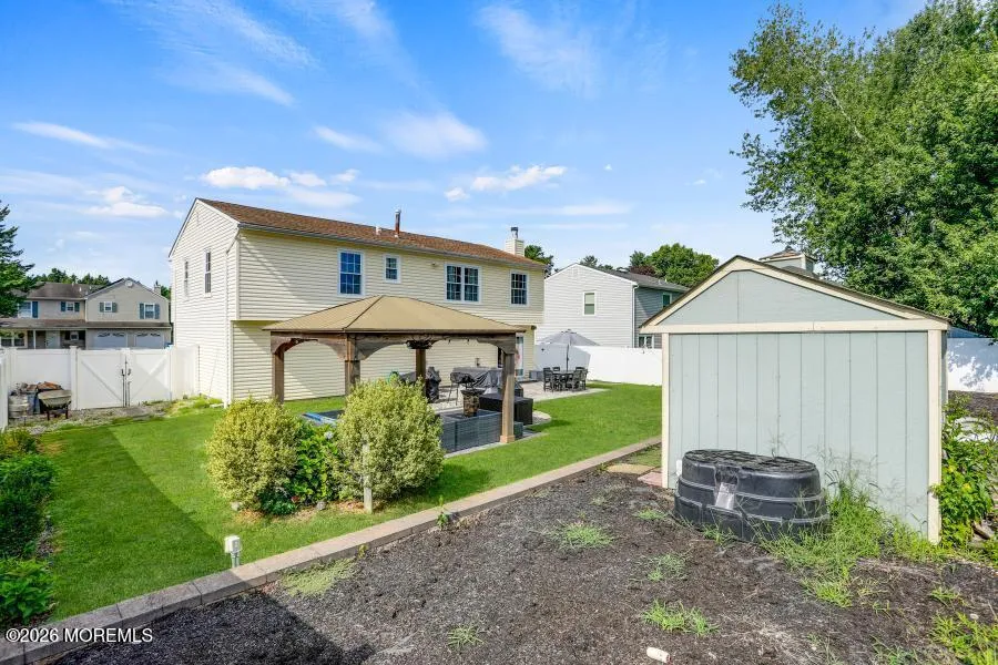 16 Starlight Road Howell, NJ 07731