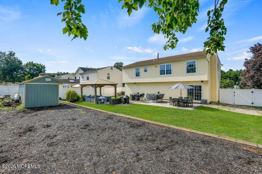 16 Starlight Road Howell, NJ 07731