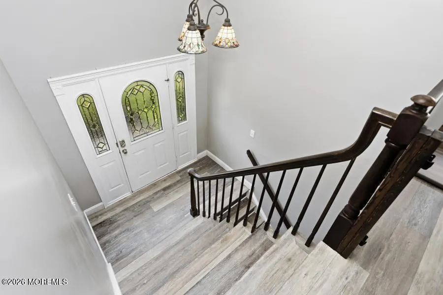 16 Starlight Road Howell, NJ 07731