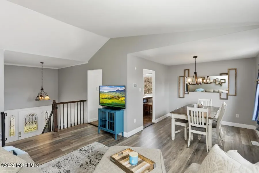 16 Starlight Road Howell, NJ 07731
