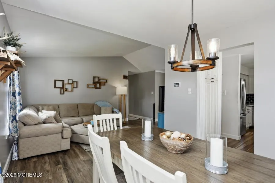 16 Starlight Road Howell, NJ 07731