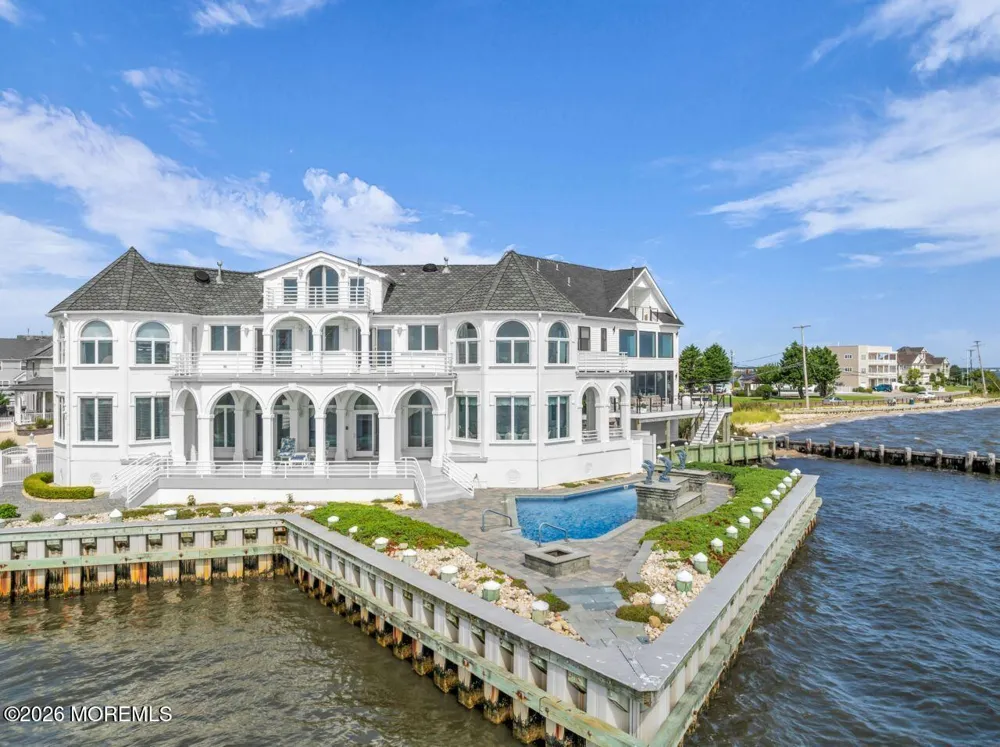 1308 Laurel Boulevard Lanoka Harbor, NJ 08734