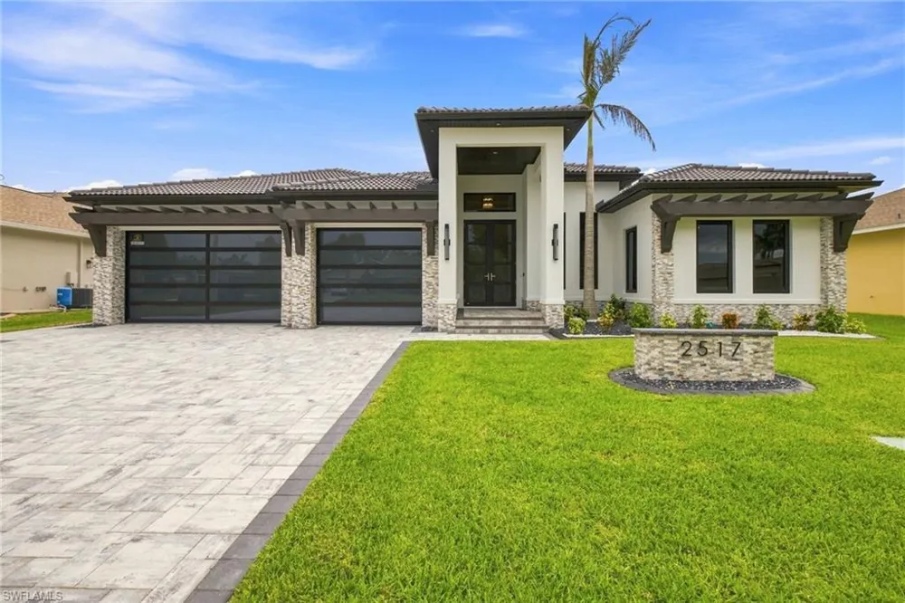 2517 SW 38th Street Cape Coral, FL 33914