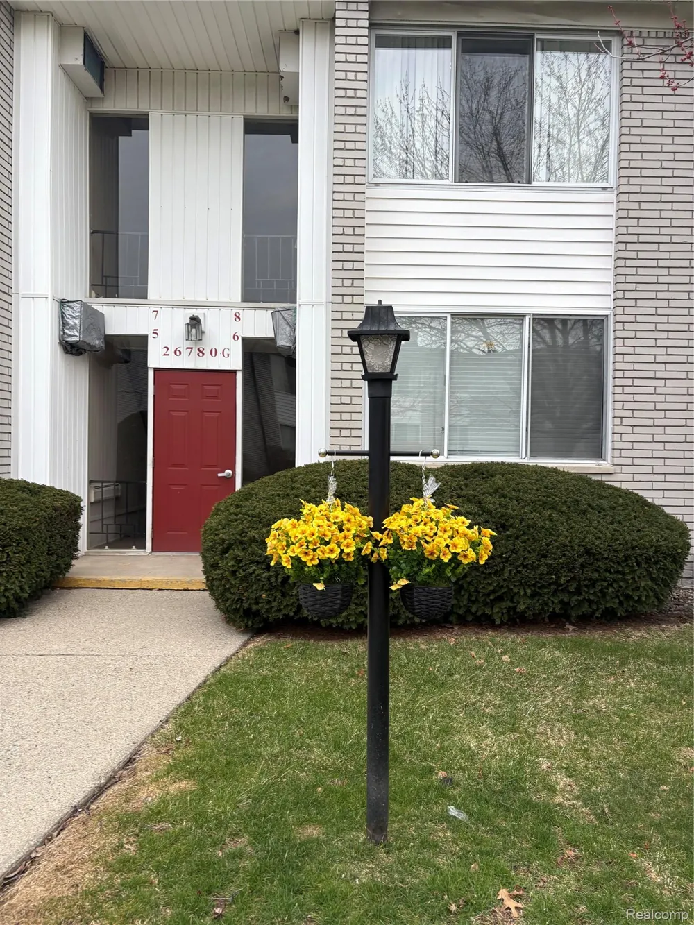 26780 Joy Road Redford Charter Township, MI 48239