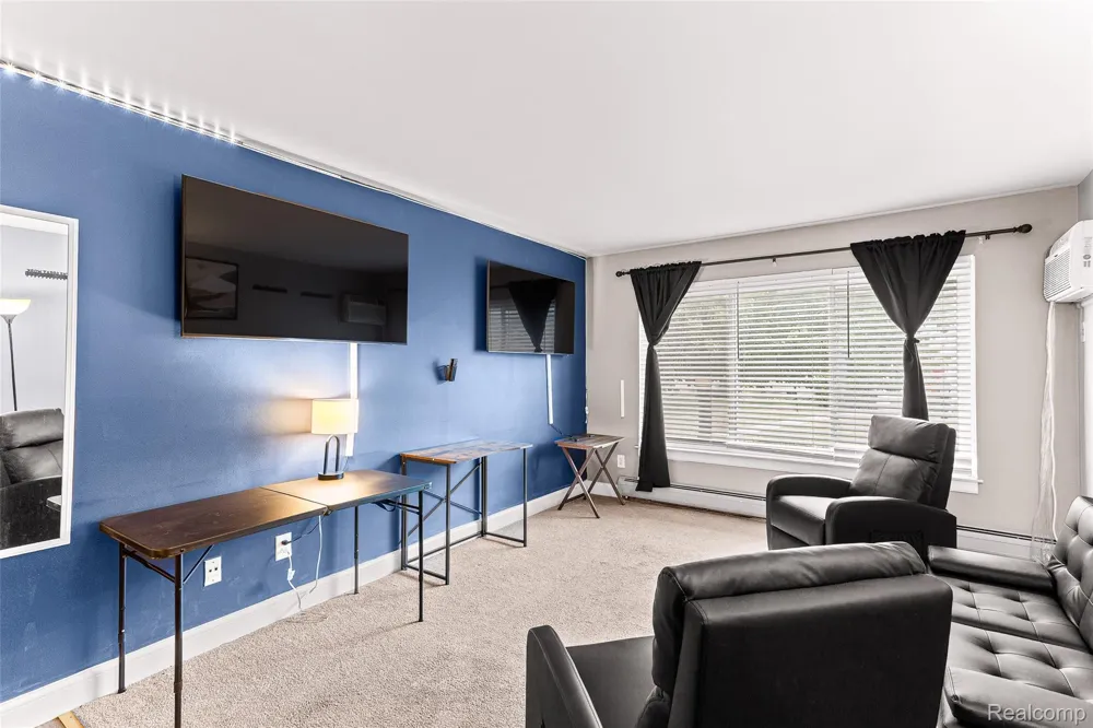 26780 Joy Road Redford Charter Township, MI 48239