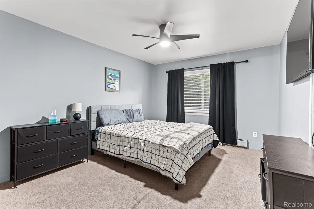 26780 Joy Road Redford Charter Township, MI 48239