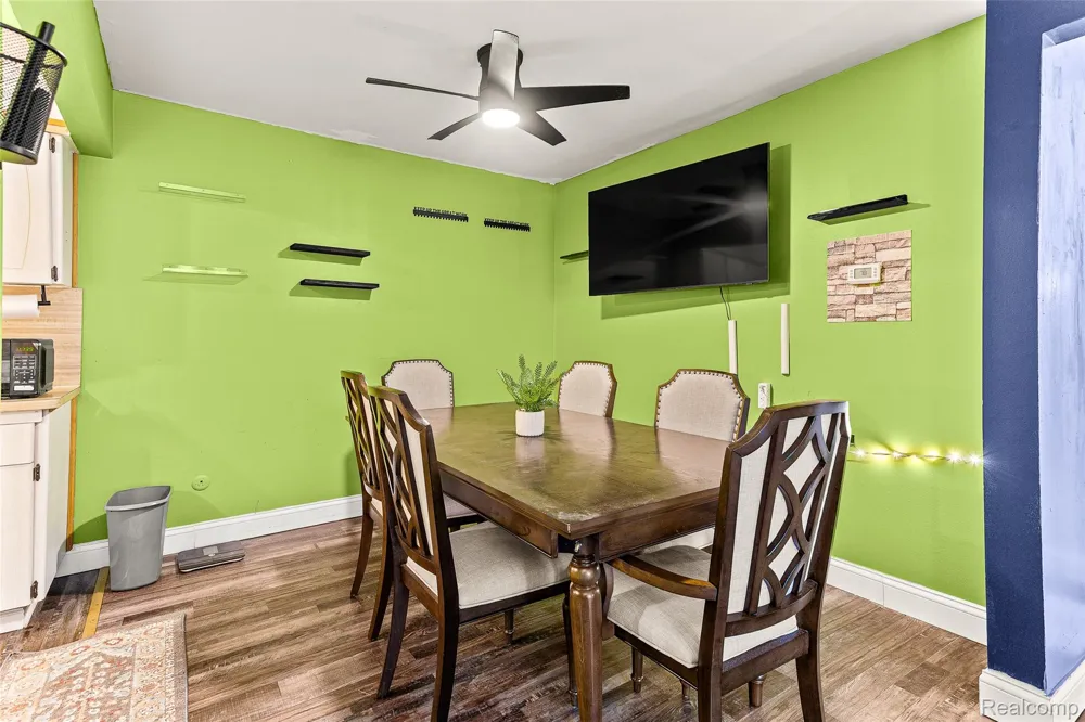 26780 Joy Road Redford Charter Township, MI 48239