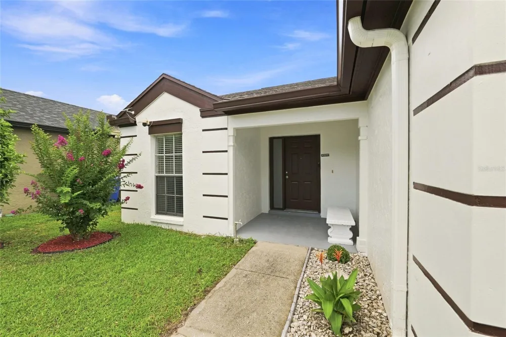 5033 CYPRESS TRACE DRIVE Tampa, FL 33624