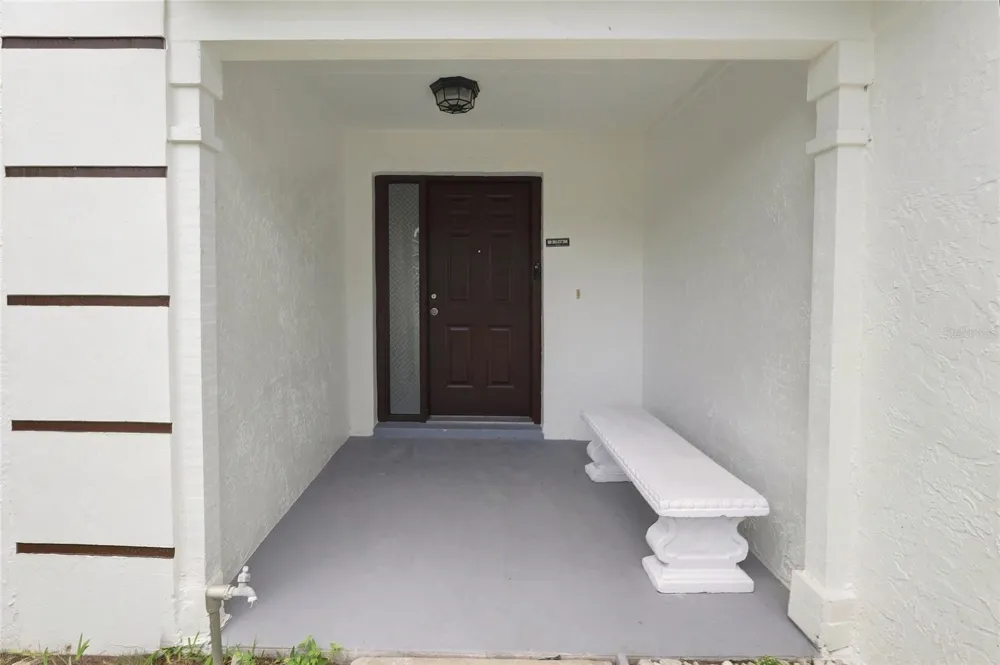 5033 CYPRESS TRACE DRIVE Tampa, FL 33624