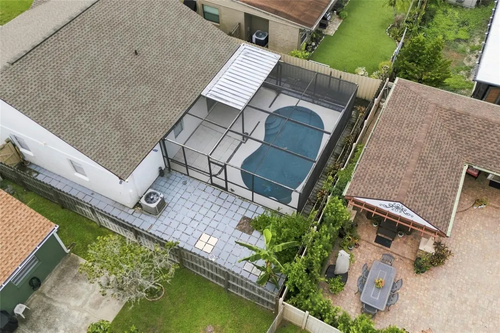 5033 CYPRESS TRACE DRIVE Tampa, FL 33624
