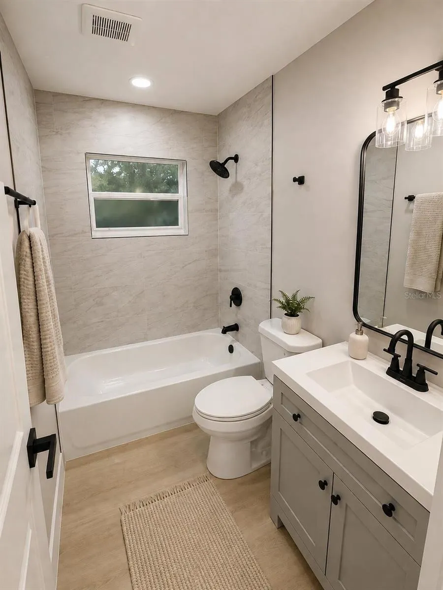2310 W LISA COURT Sanford, FL 32771