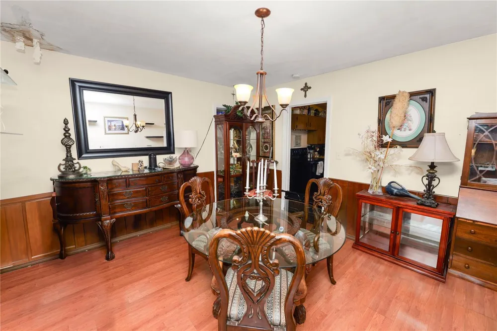 621 HILLSIDE DRIVE Lakeland, FL 33803