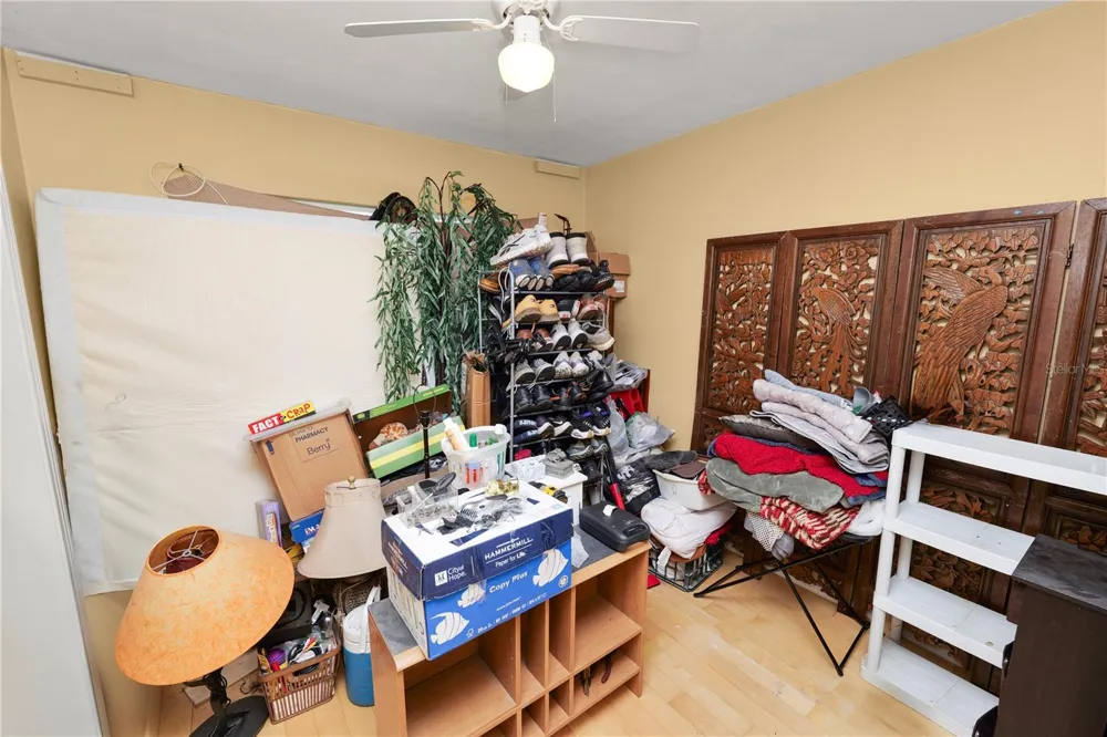 621 HILLSIDE DRIVE Lakeland, FL 33803