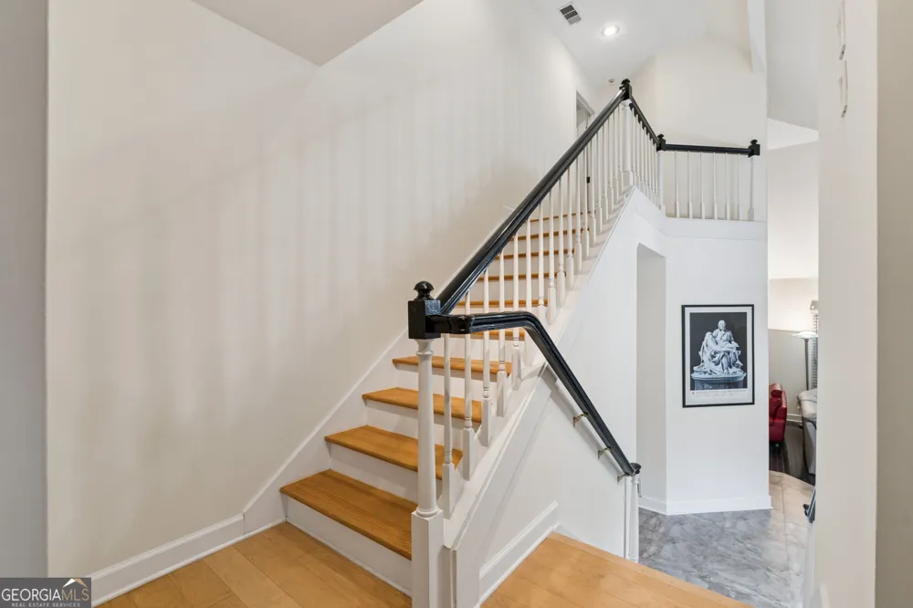 210 Wessex CT Sandy Springs, GA 30328