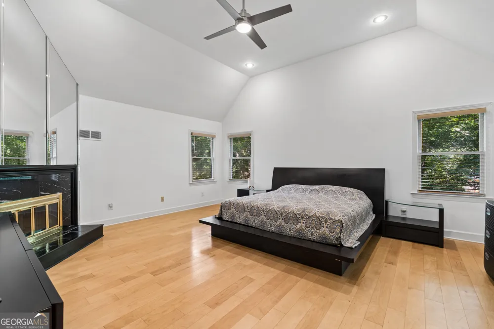 210 Wessex CT Sandy Springs, GA 30328