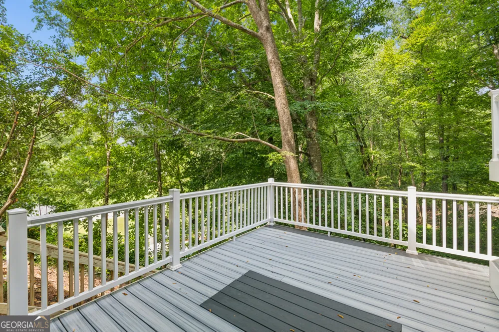 210 Wessex CT Sandy Springs, GA 30328