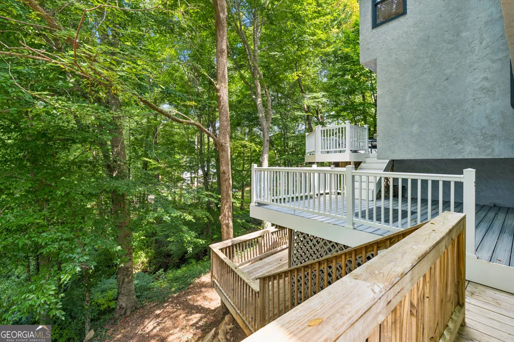 210 Wessex CT Sandy Springs, GA 30328