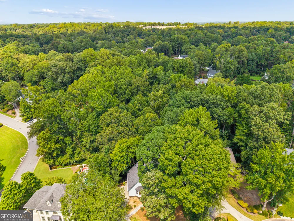 210 Wessex CT Sandy Springs, GA 30328